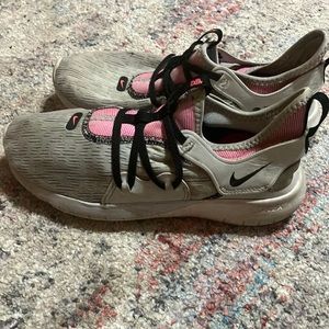 Women’s Pink Nike Flex slip on running shoes